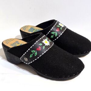 TESSA Clogs Wool Womens 38 / 7.5 Hand Painted Snap on/off Strap Boho sweden Vail